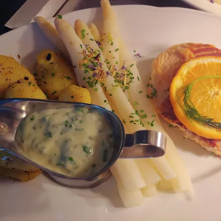 Kraeuterhex' Reutin * Alpirsbach