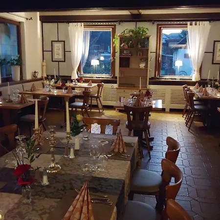 Kraeuterhex' Reutin *